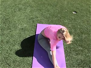 AJ Applegate outdoor yoga nail